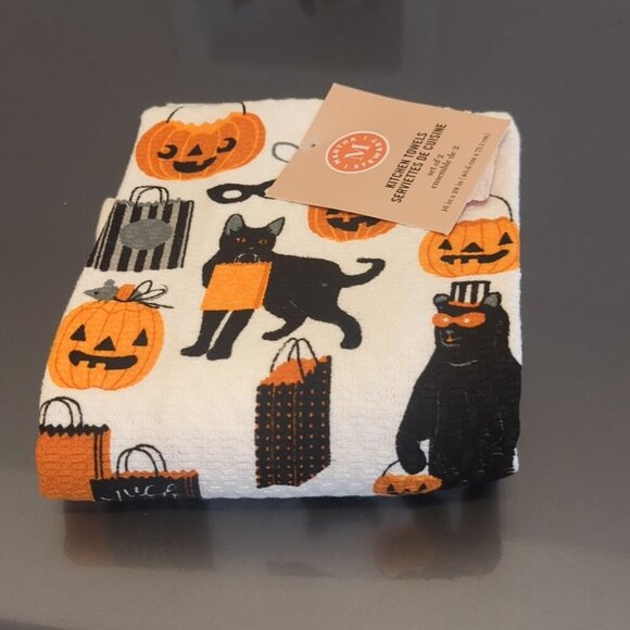 Rae Dunn Home Sweet Haunted Home 6 Kitchen Towels - NWT - Picture 4 of 5